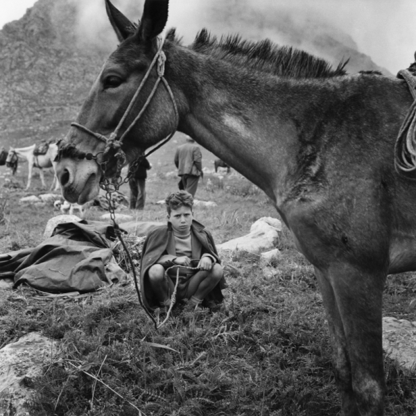 Portella della Ginestra (Palermo), 1958, 1° maggio, photo by & copyright © Calogero Cascio