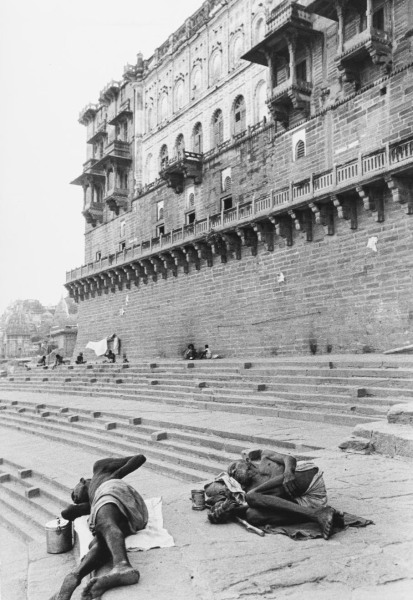 Varanasi, India, 1960, photo by & copyright © Calogero Cascio
